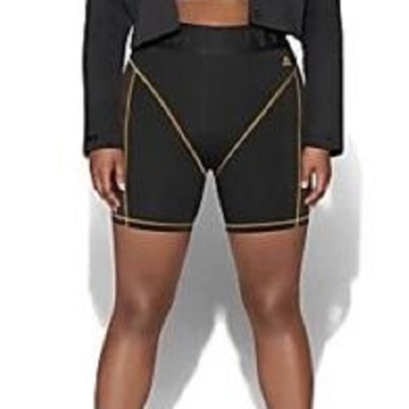 Adidas Originals Women's Ivy Park Black Cycling Shorts Size 4x GS6370 - Picture 2 of 5